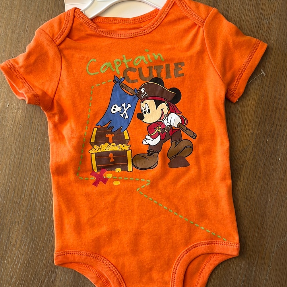 Disney Baby Bodysuit and Booties NWT Size 6-9 Months